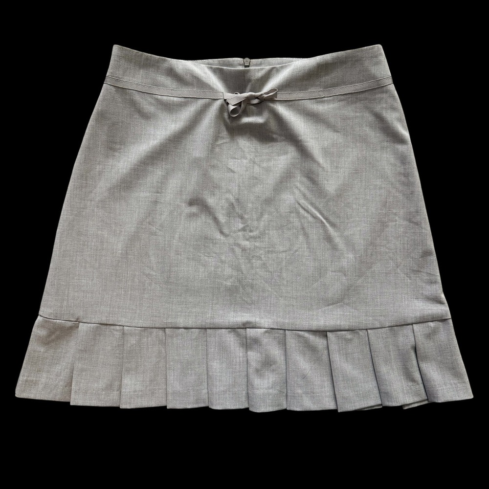 A Line Thalian Gray Pleated Mini Skirt 8 10 Office Preppy schoolgirl academia